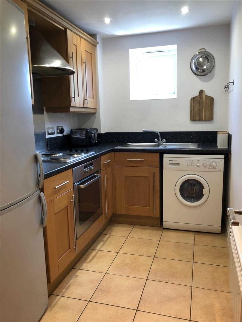 2 bed property in Coniston House, Chesterfield